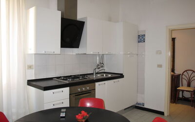 Accommodation:&nbsp;Bellavista 300.4