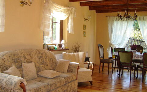 Marylin: Living Room, Room, Furniture, Property, Interior Design, Floor, Curtain, Building, Ceiling, Window Treatment