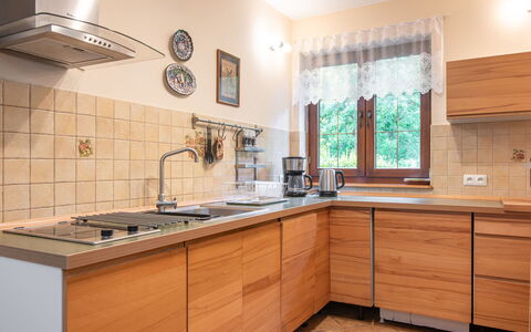 Borowikowa: Kitchen, Kitchen Appliance, Cabinetry, Countertop, Wood, Major Appliance, Interior Design, Flooring, Kitchen Sink, Home Appliance