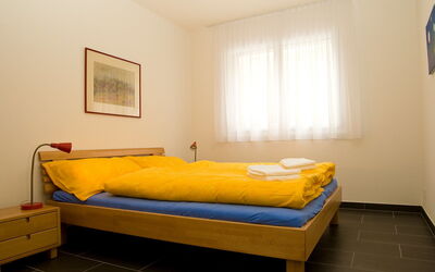 Accommodation:&nbsp;B33 200.3