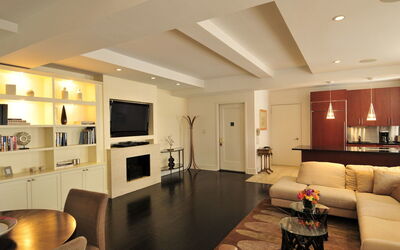 Accommodation:&nbsp;Manhattan Residence 100.6