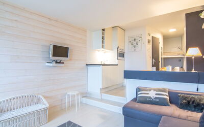 Accommodation:&nbsp;Les Marinas 143.10
