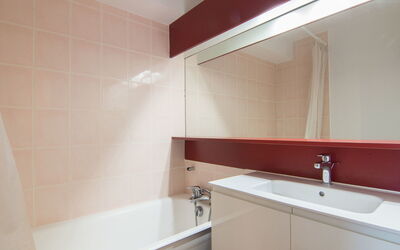 Accommodation:&nbsp;Les Marinas 143.4