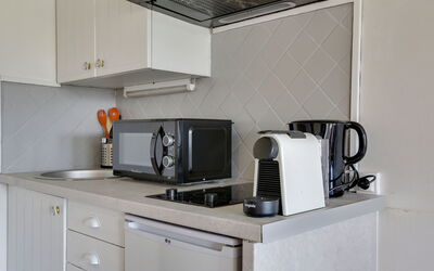 Accommodation:&nbsp;Les Marinas 143.12