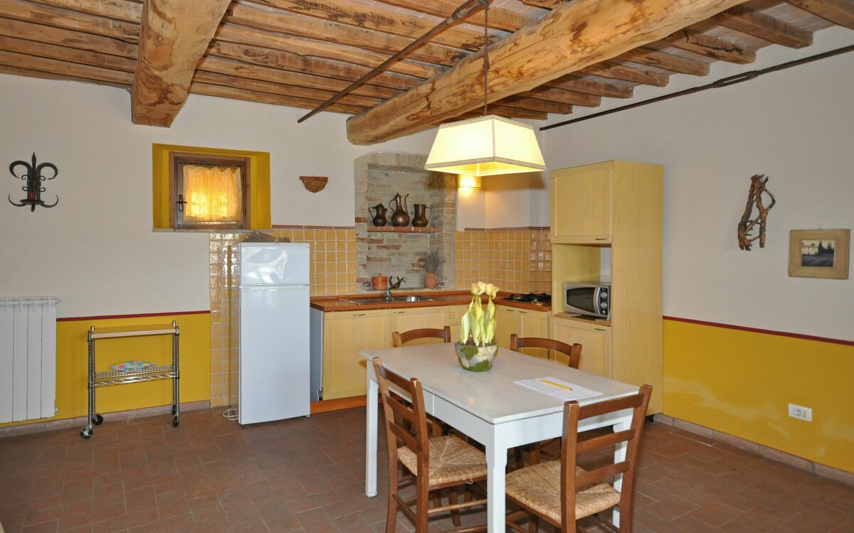 Accommodation:&nbsp;Yellow