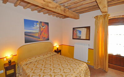 Accommodation:&nbsp;Yellow