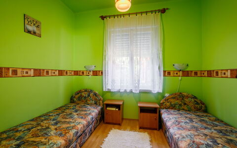 Verde: Building, Property, Furniture, Green, Comfort, Wood, Textile, Interior Design, Lighting