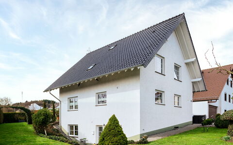 Kiefernweg: Cloud, Plant, Sky, Building, Window, House, Land Lot, Grass, Tree, Cottage