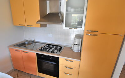 Accommodation:&nbsp;Porto Antico 300.10