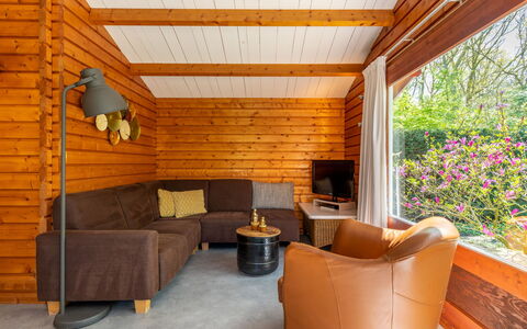 Rusthoeve 14: Furniture, Property, Building, Couch, Plant, Window, Wood, Comfort, Interior Design, Shade