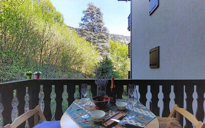 Accommodation:&nbsp;Bel Alp 425.5