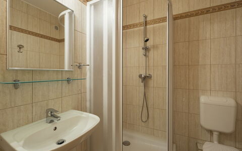 Catalpa: Wall, Flooring, Bathroom Sink, Floor, Plumbing Fixture, Interior Design, Bathroom, Sink, Room, Plumbing