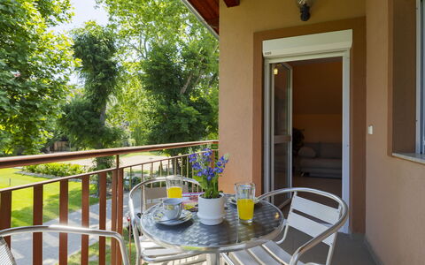 Catalpa: Furniture, Chair, Outdoor Furniture, Wood Stain, Outdoor Table, Shade, Hardwood, Kitchen & Dining Room Table, Yard, Backyard