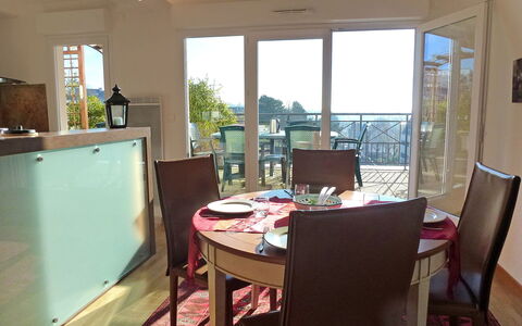 Elisa: Table, Furniture, Building, Chair, Window, Wood, Interior Design, Plant, Flooring