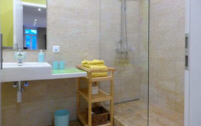 Accommodation:&nbsp;Elegance 400.1