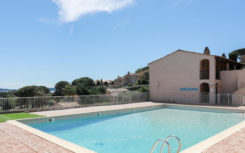 Sainte Maxime 214: Flower, Plant, Furniture, Property, Window, Building, Green, Chair, Table, Sky