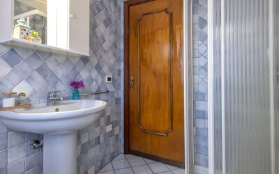 Accommodation:&nbsp;Csb - 9 - Baia de Bahas 300.20