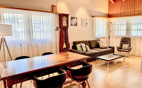 Diana: Furniture, Interior Design, Flooring, Floor, Wood, Couch, Wood Flooring, Table, Apartment, Living Room