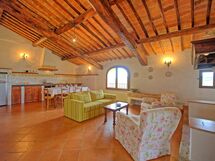 Accommodation:&nbsp;San Donnino 4
