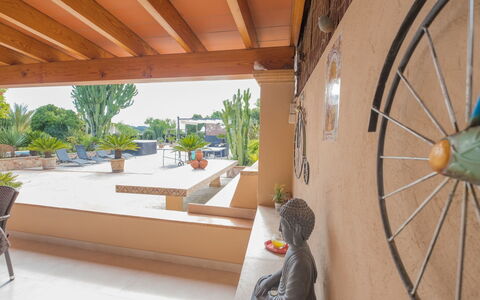Ca Na Guerrera: Property, Real Estate, Building, Architecture, Ceiling, Room, Daylighting, Interior Design, House, Floor