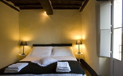 Accommodation:&nbsp;Champagne