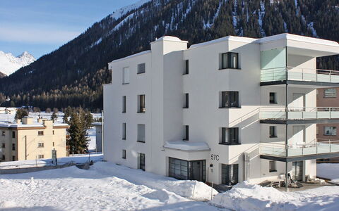 Mon Repos: Snow, Property, Winter, Architecture, House, Building, Apartment, Residential Area, Real Estate, Home