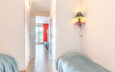Accommodation:&nbsp;Le Lagon Bleu 135.4