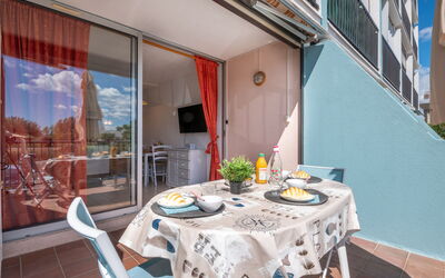 Accommodation:&nbsp;Le Lagon Bleu 135.4