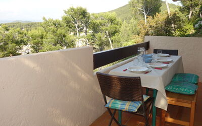 Accommodation:&nbsp;Mas de la Madrague 100.8