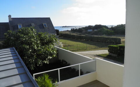 Sables Blancs: Residential Area, Urban Design, Shade, Garden, Landscaping, Balcony, Concrete, Estate, Daylighting, Yard