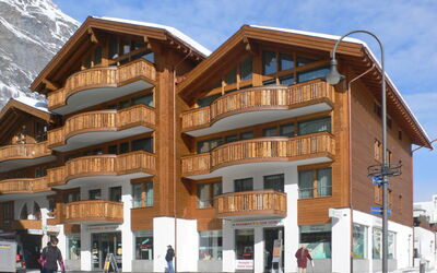 Zermatt 230: Building, Architecture, Property, Mixed-Use, House, Town, Apartment, Real Estate, Facade, Condominium