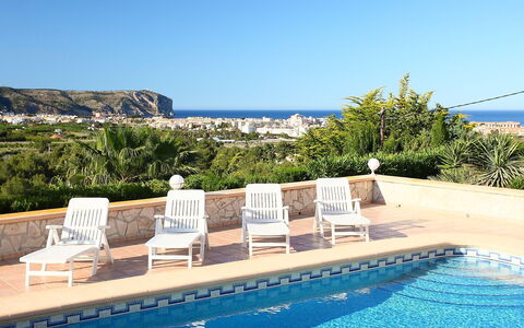 Sara: Swimming Pool, Property, Real Estate, Resort, Azure, House, Estate, Building, Vacation, Villa