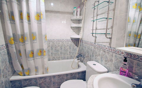 Tamarit Beach: Bathroom, Property, Room, Toilet, Interior Design, Tile, Bathroom Accessory, Plumbing Fixture, Architecture, Toilet Seat