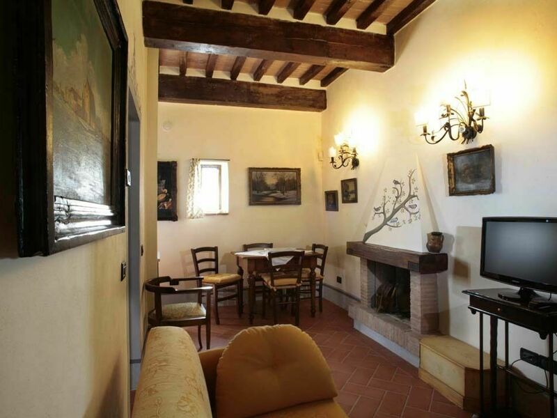 Accommodation:&nbsp;Primula