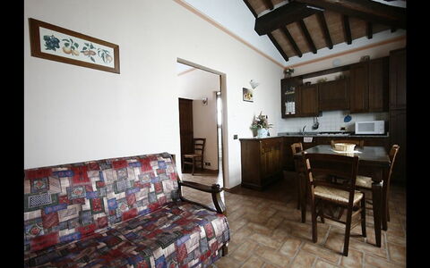 Sanguineto: Room, Property, Building, Furniture, Interior Design, House, Living Room, Real Estate, Floor, Loft