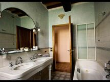 Accommodation:&nbsp;Cipresso