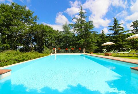 Villa Cecilia: Water, Cloud, Plant, Sky, Swimming Pool, Tree, Shade, Grass, Natural Landscape, Leisure