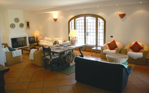 Villa Iris: Room, Property, Living Room, Building, Interior Design, Furniture, Floor, Real Estate, House, Table