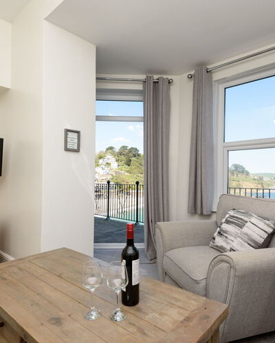 Looe 107