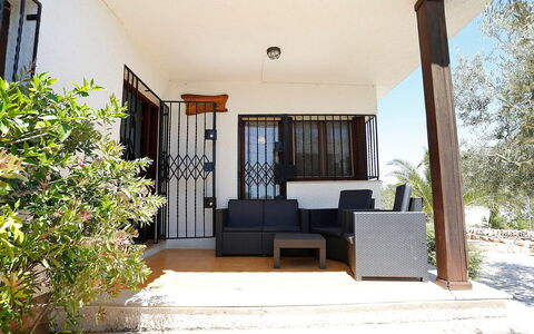 El Rinconcito: Property, House, Building, Home, Real Estate, Porch, Room, Architecture, Estate, Residential Area