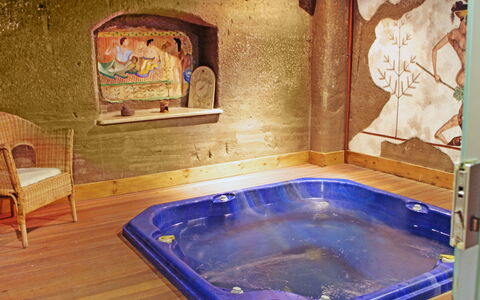 Pitigliano 200: Bathtub, Rectangle, Wood, Water, Interior Design, Floor, Art, Flooring, Leisure