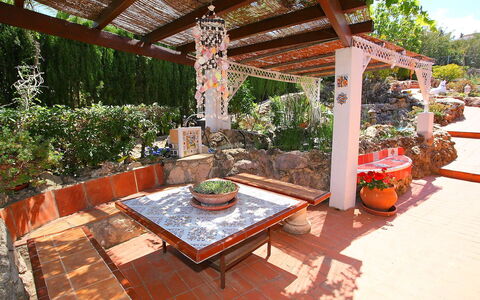Casa Gran Sorolla: Property, Pergola, Building, Real Estate, House, Patio, Backyard, Room, Tree, Architecture
