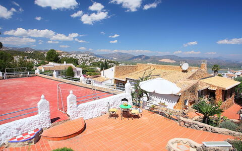 Casa Gran Sorolla: Property, Building, Real Estate, House, Residential Area, Vacation, Home, Roof, Sky, Estate