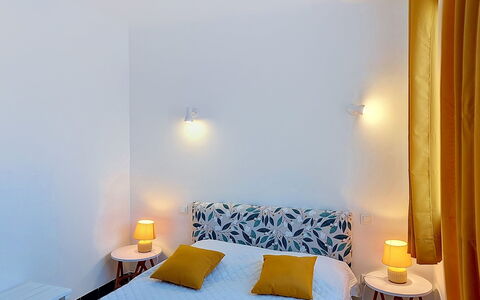 Les Hirondelles: Interior Design, Bedroom, Bed, Furniture, Bed Sheet, Bedding, Floor, Flooring, Room, Textile