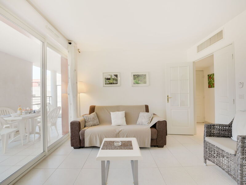 Accommodation:&nbsp;Beau Rivage 170.1