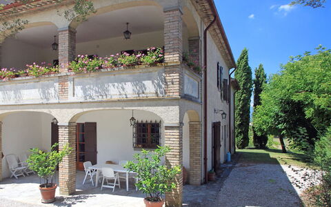 Montebello: Property, Building, House, Real Estate, Estate, Architecture, Home, Facade, Villa, Courtyard