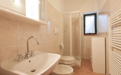 Bibbona 110: Bathroom, Property, Room, Tile, Interior Design, Tap, Architecture, Wall, Real Estate, Plumbing Fixture