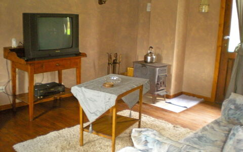 Ma Campagne: Room, Furniture, Property, Living Room, Table, Interior Design, Floor, Wall, Building, Hardwood