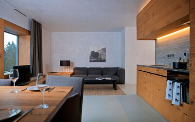 Accommodation:&nbsp;Superior Alpine 600.4