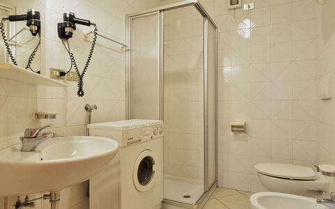Accommodation:&nbsp;Villa Placidia Apt 22 900.6